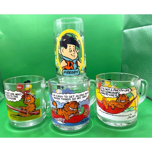 Garfield & Flintstone Kids Glassware Lot Mugs Cup Tumbler Cartoon Character VTG - Picture 1 of 10